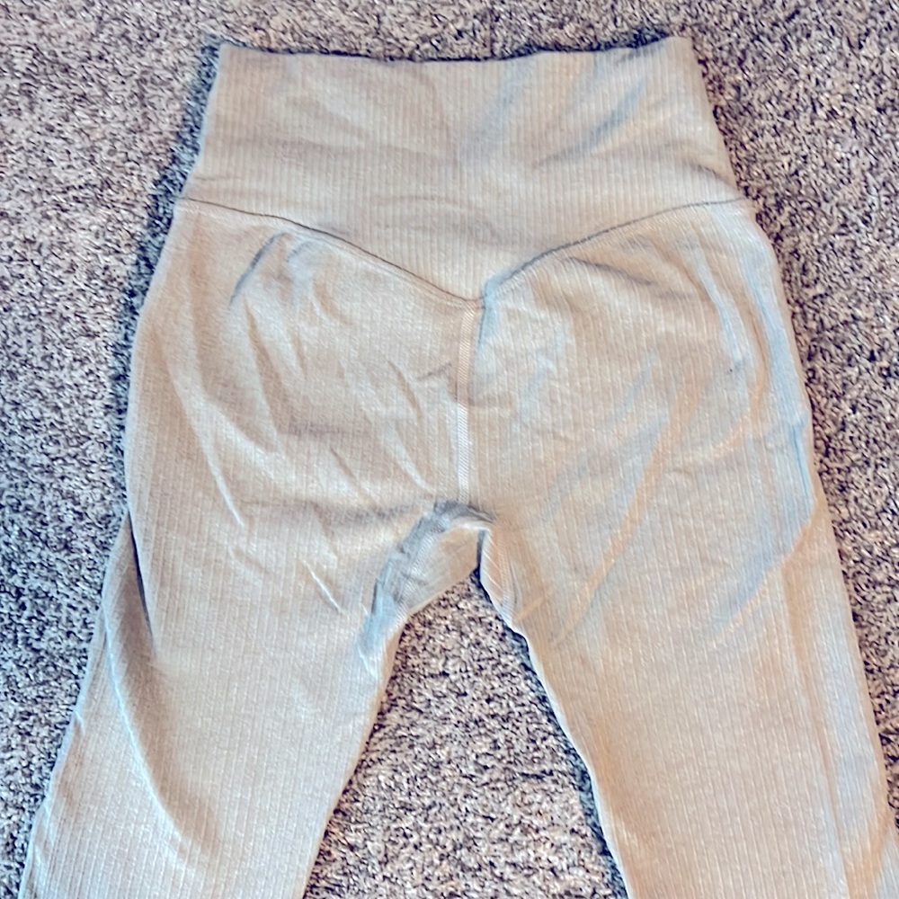Astoria Ribbed Leggings - Picture 2 of 2